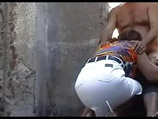 خجالت بور, خروس بزرگ كوس وكون